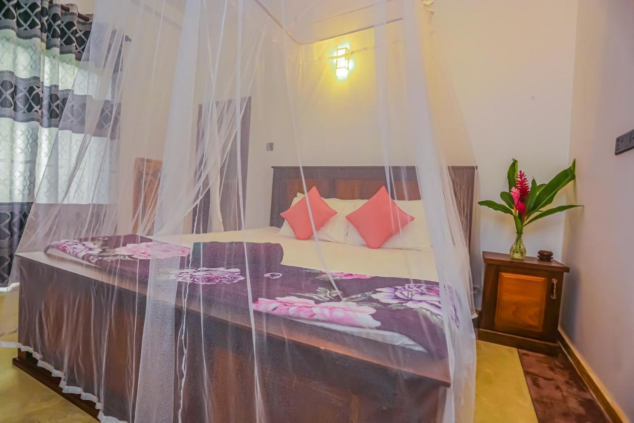 Saku Residence Unawatuna Luaran gambar